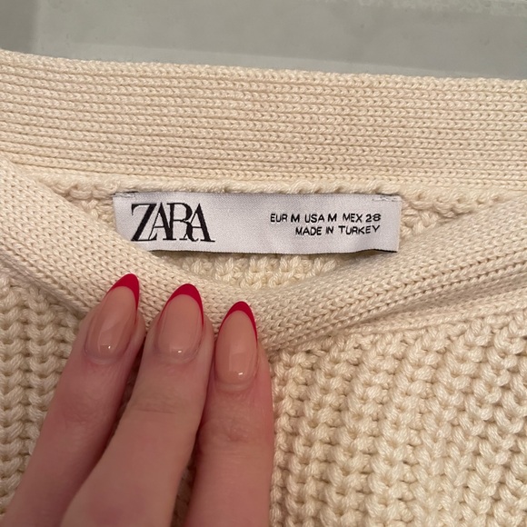 Zara Off the Shoulder Top - Picture 6 of 6